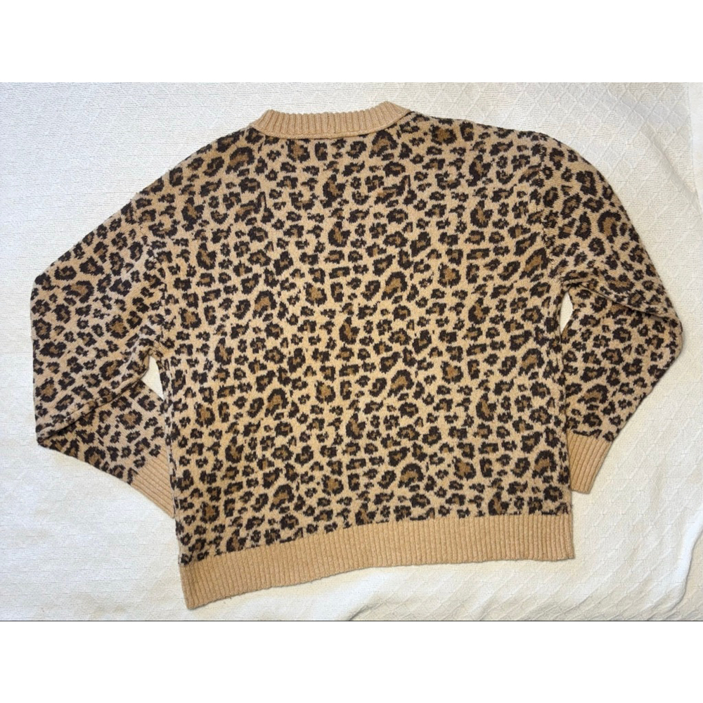 EUC American Eagle Whoa So Soft Animal Print Crewneck Knit Sweater SZ - Picture 2 of 6